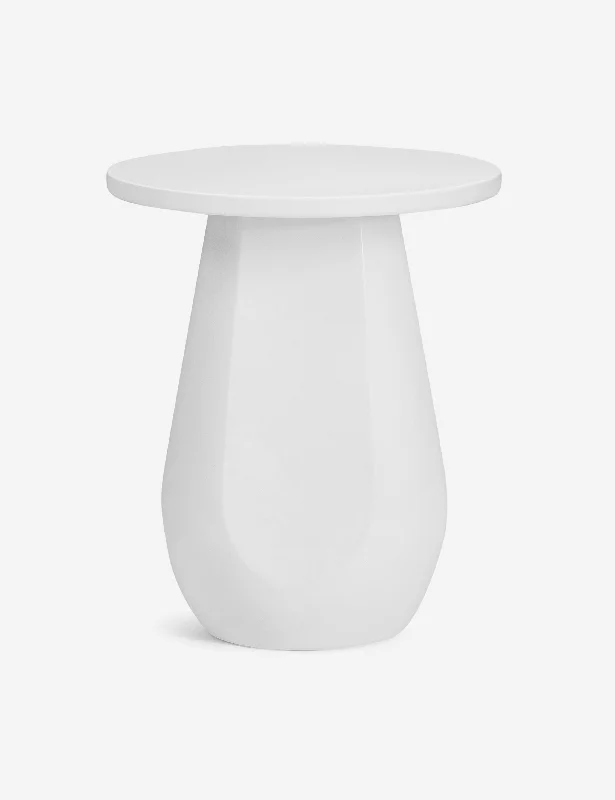 Terrell Indoor / Outdoor Round Side Table