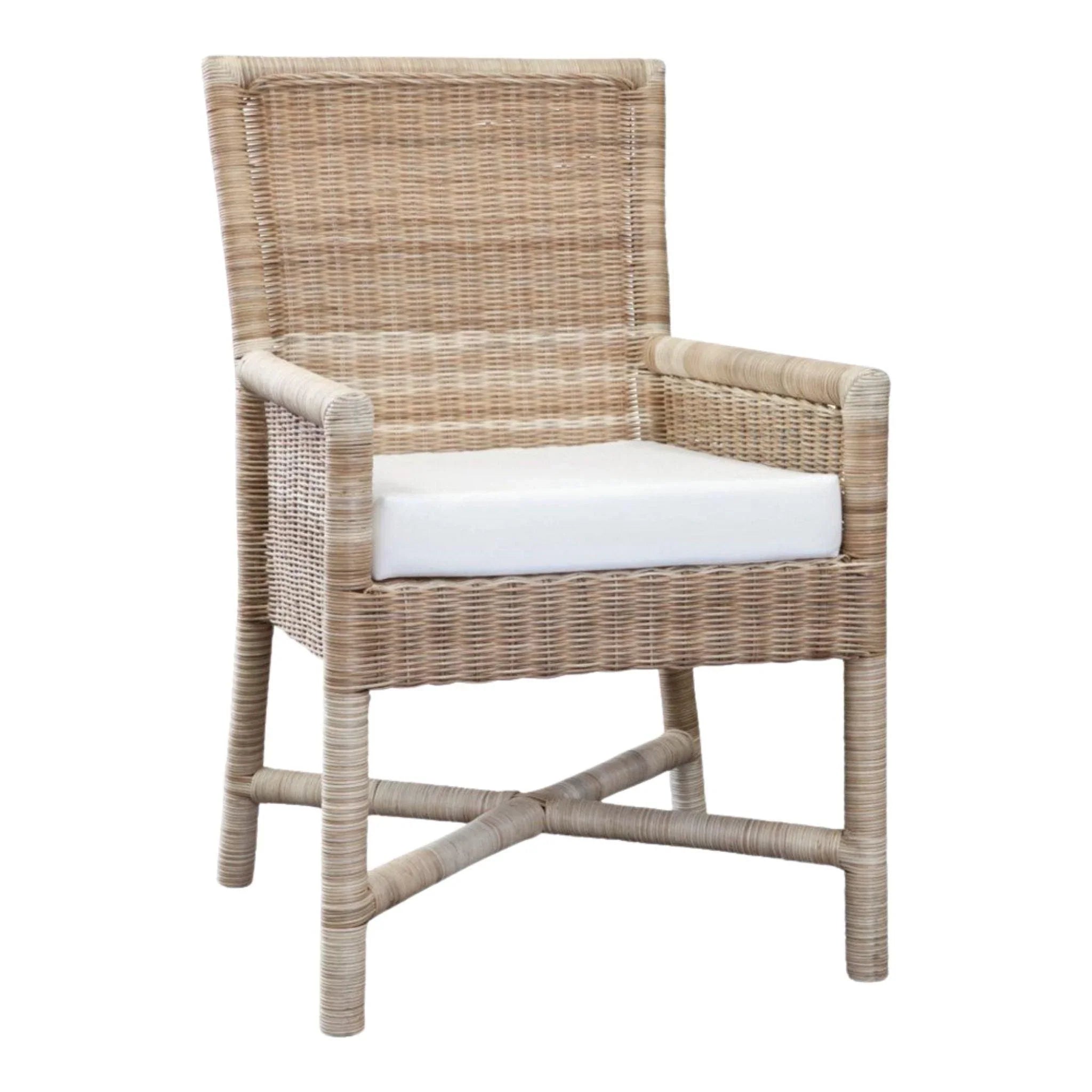 Wicker Lounge Chair with Arms