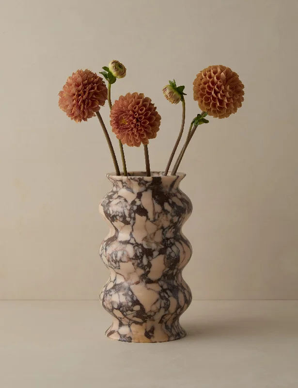 Zanaib Rolling Vase by Lolly Lolly Ceramics