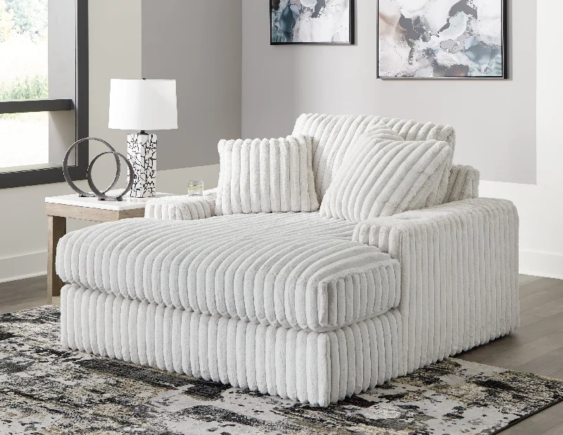 Stupendous Alloy Oversized Chaise